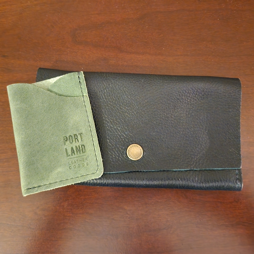 Portland Leather Goods Dark Green Wallet with Green Card Holder